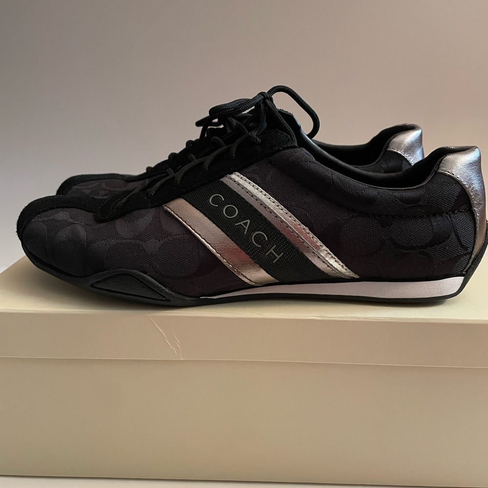 Vintage! COACH Women’s Jayme 12cm Signature Suede Sneaker